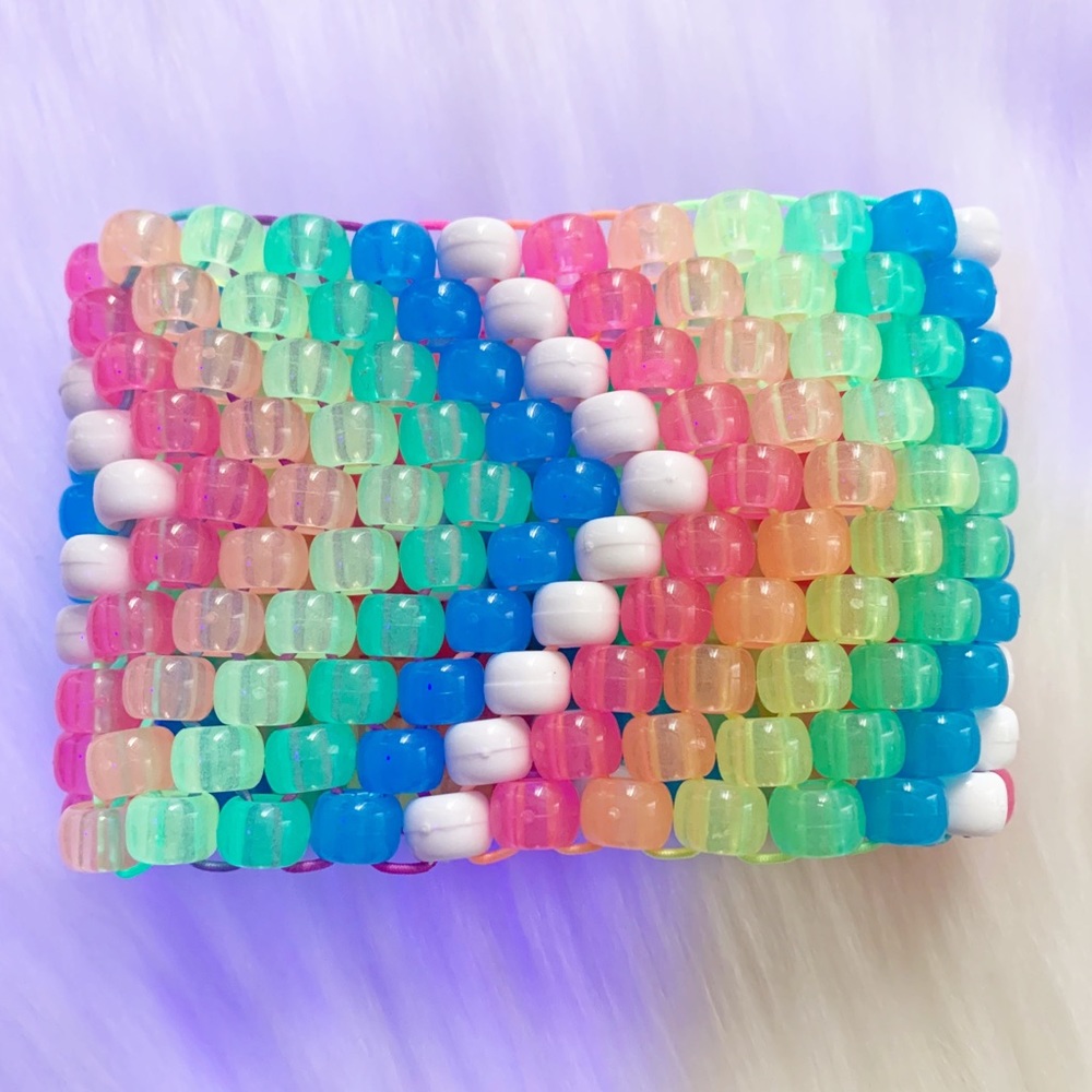 Cotton Kandi   🌺  Glow in the Dark Cuff